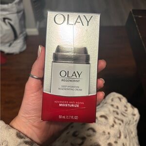 Olay Regenerist Deep Hydration Regenerating Cream 1.7 oz NEW